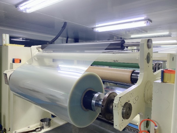 鑫佑鑫保护膜成功通过  ISO9001 质量管理体系和 ISO14001 环境管理体系认证，引领行业高质量发展
